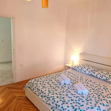 Guest house Mila 3*